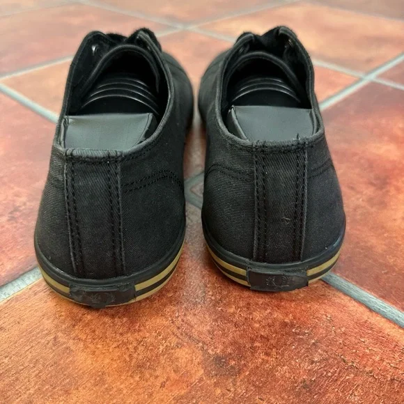 Fred Perry Black Embroidered Logo Lace-Up Rubber Sole Sneakers Size US 10 - Picture 7 of 13